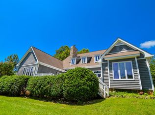 563 Licklog Rdg, Hayesville, NC 28904