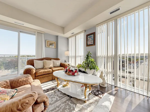 7730 Kipling Ave #602, Vaughan, ON L4L 1Y9