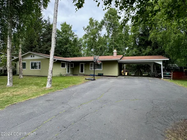 3735 W 42nd Ave, Anchorage, AK 99517