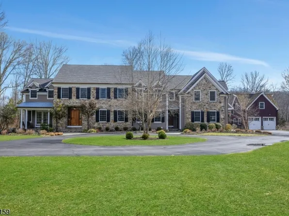 6 Prudence Ln, Mendham Township, NJ 07945