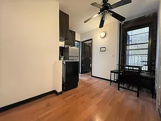 Rented by PocketBroker Inc