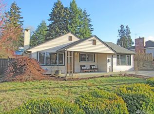 9402 25th Ave SW, Seattle, WA 98106