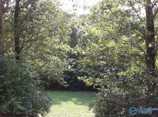 2103 Smoketree Trl NE, Huntsville, AL 35811