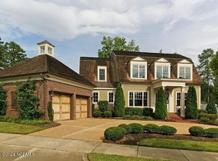 3724 Rolston Dr, Raleigh, NC 27609