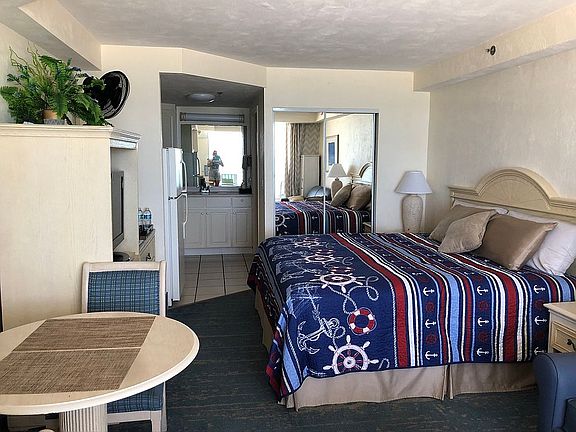 2nd image of 2700 N Atlantic Ave #522