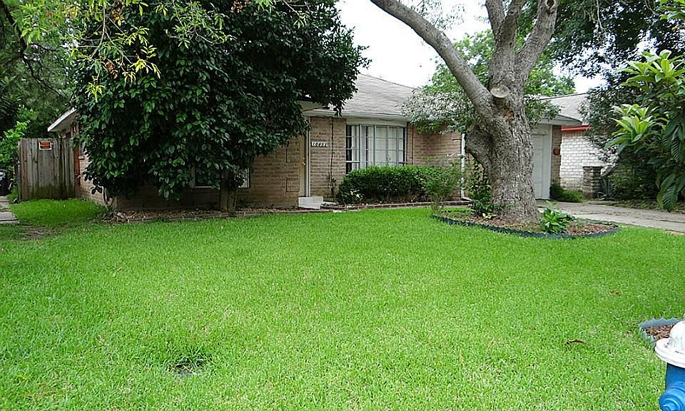1st image of 10803 Sela Ln