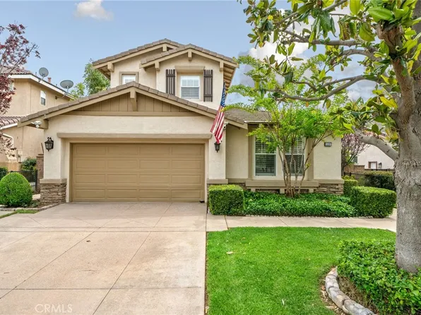 33287 Warwick Hills Rd, Yucaipa, CA 92399