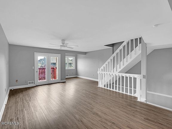 4th image of 255 Shore Drive #5