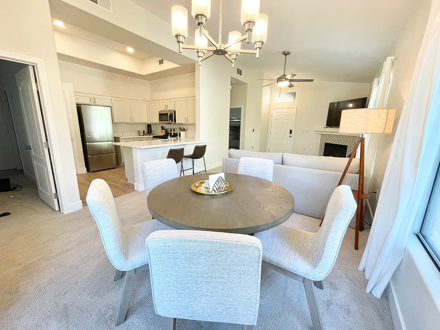 3451 Desert Cliff St — Photo 1