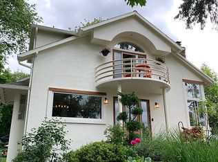 17177 Old River Rd, Lake Oswego, OR 97034