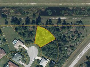 5718 NW Jigsaw Ct, Port Saint Lucie, FL 34986