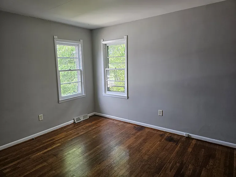 108 Divins Ct — Photo 10