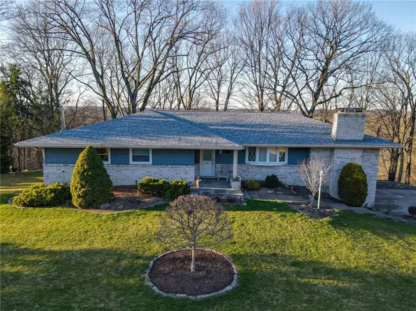 2900 Walters Ct, Murrysville, PA 15668