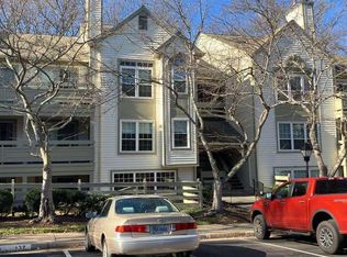 11717 Karbon Hill Ct #A-701b, Reston, VA 20191