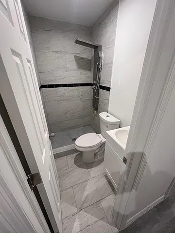 2 bed, 850 sqft, $1,700 — Photo 4