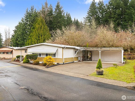 3rd image of 1841 Trosper Road SW #14