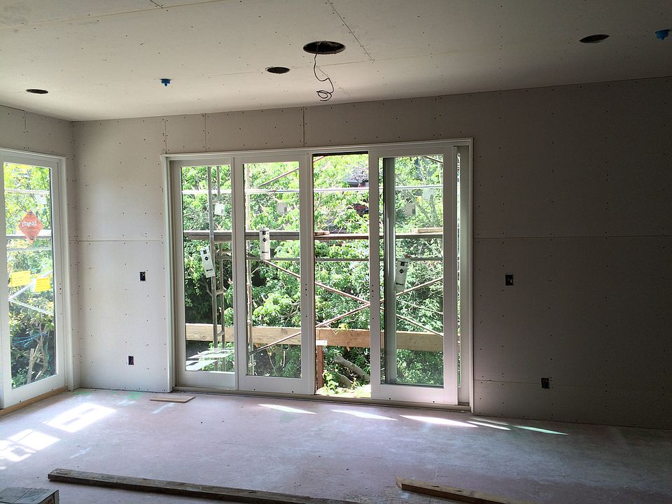 2nd image of 19 Knoll Rd