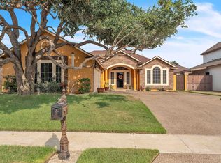 10121 Caballo Dr, Laredo, TX 78045