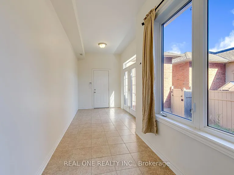 565 Sixteen Mile Dr — Photo 17