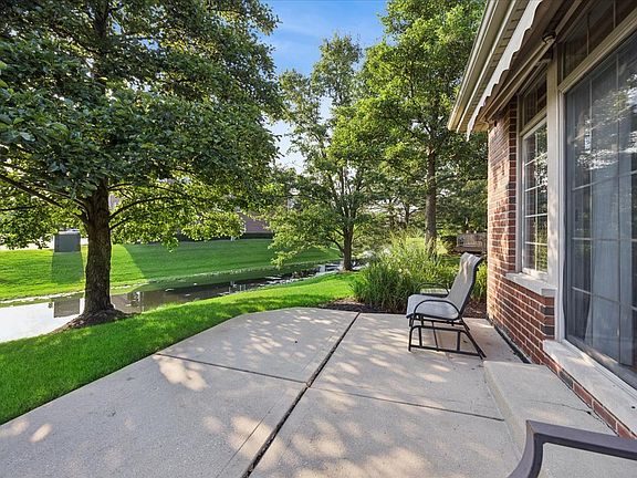 4th image of 4 Shadow Creek Cir