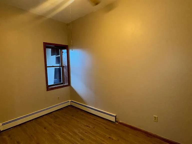 373 3rd St #1 — Photo 11