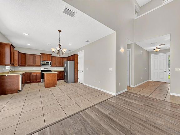 5th image of 3626 OAK BROOK LANE