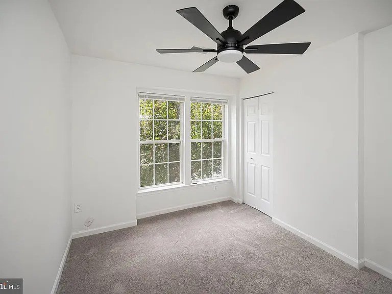 11209 Gander Ct — Photo 24