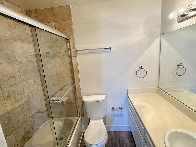 can371 — Photo 23