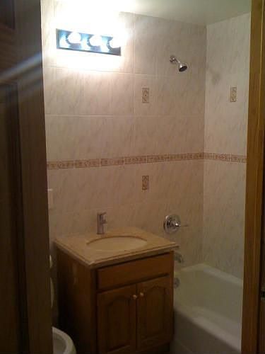 2nd image of 417 59th St