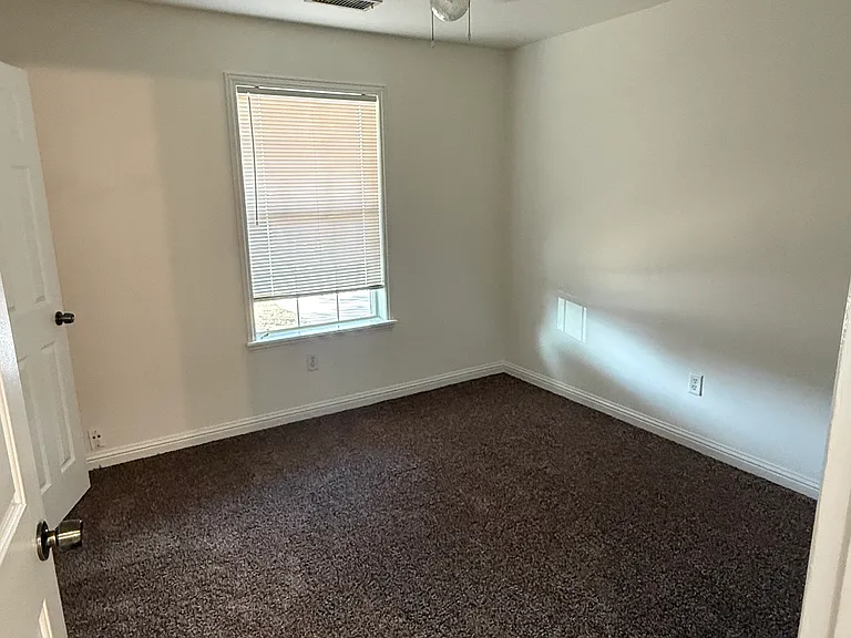 106 Blue Dr — Photo 7