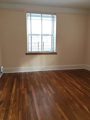 Rented by Kew Forest Realty Inc | media 23