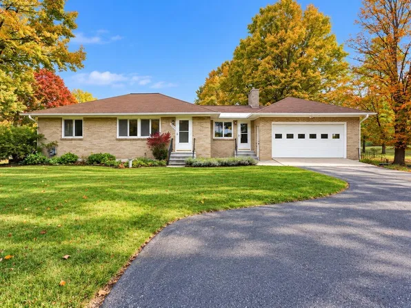 8730 N Long Lake Rd, Traverse City, MI 49685