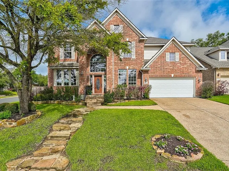 10140 Brimfield Dr — Photo 1
