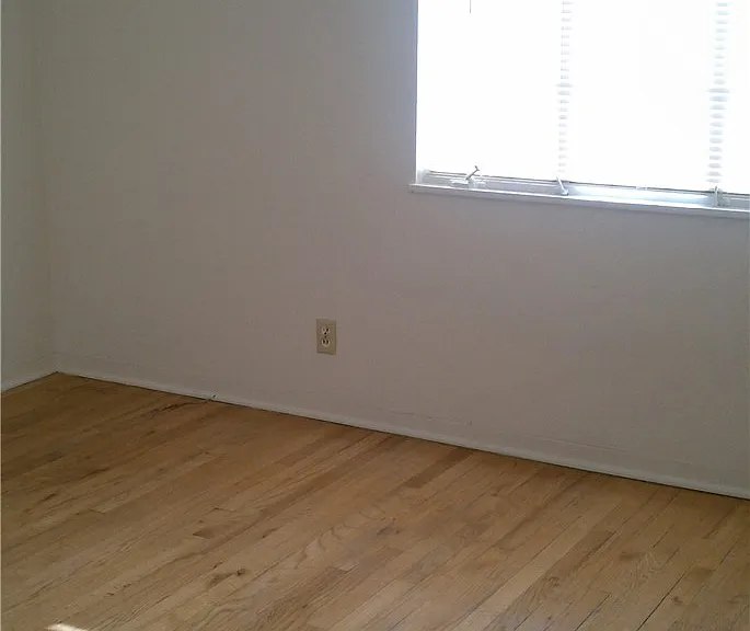 233 N 19th St — Photo 17
