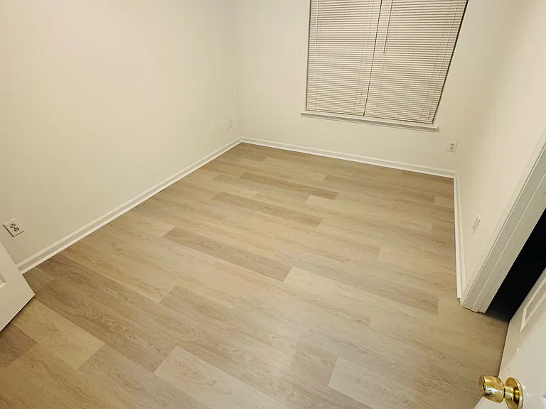 Brooktree Dr — Photo 9