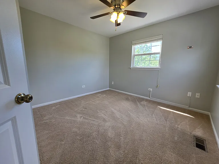 2904 Rutland Cir — Photo 9
