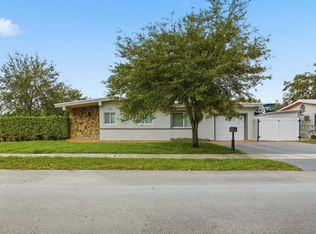 5250 SW 96th Ave #1, Miami, FL 33165