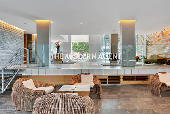 Rented by Level Group | media 21
