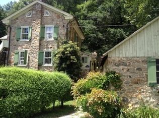 48 Captain Wolfe Rd, Barto, PA 19504