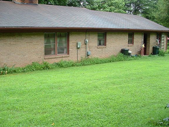 4th image of 231 Hilltop Dr