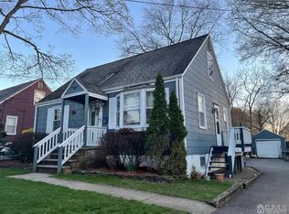 121 Faulks Pl, South Plainfield, NJ 07080