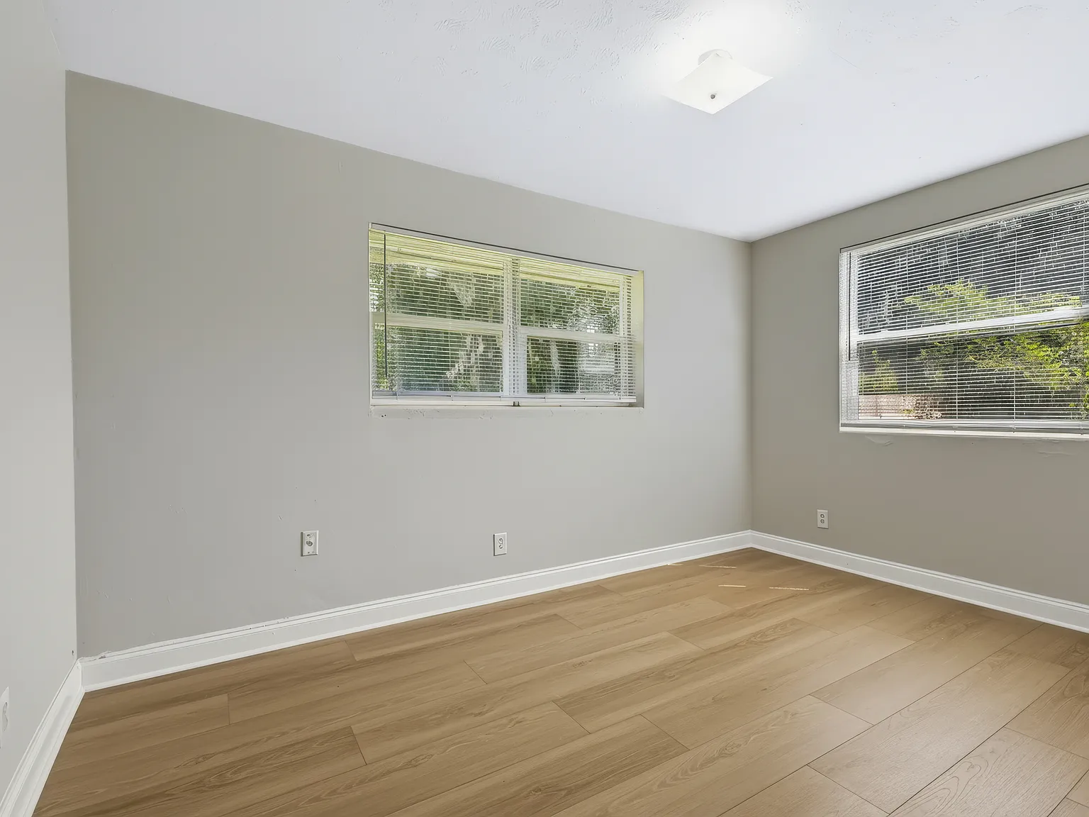 3 bed, 1525 sqft, $2,400 — Photo 4