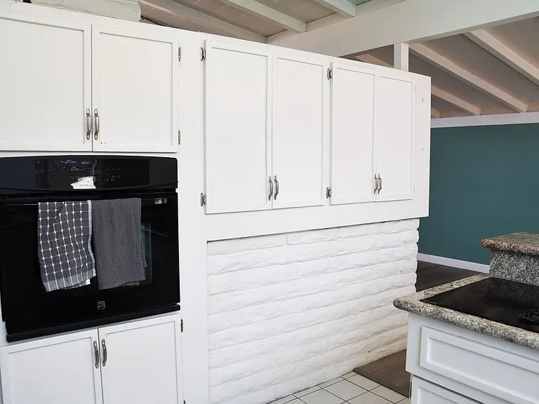 2432 W Transit Ave — Photo 14