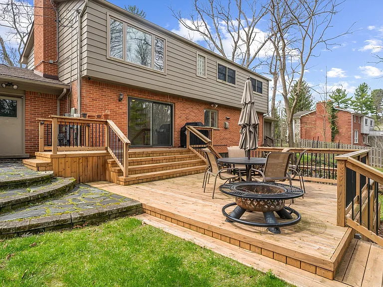 2854 Parkridge Dr — Photo 22