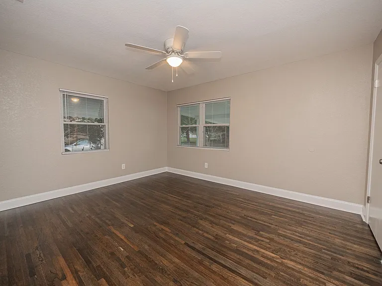 1512 E Fern Rd — Photo 31
