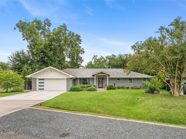 9106 Western Dr, Houston, TX 77080
