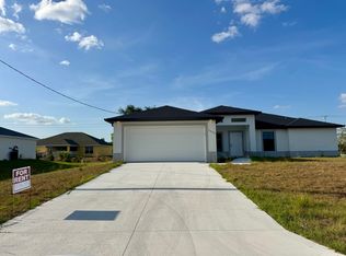3404 24th St SW, Lehigh Acres, FL 33976