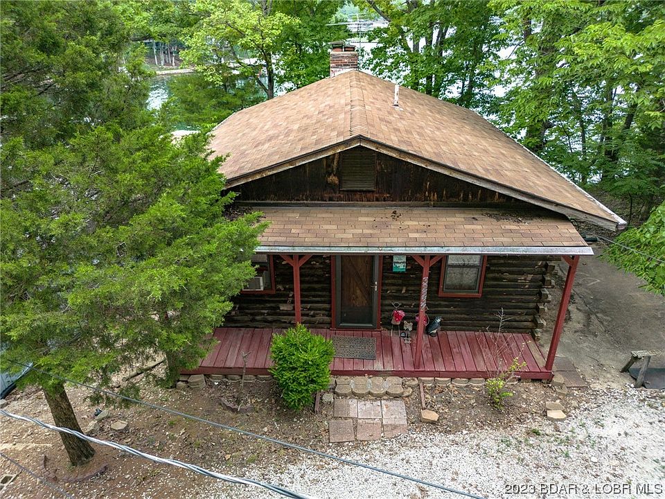 1st image of 32237 Glenwood Rd