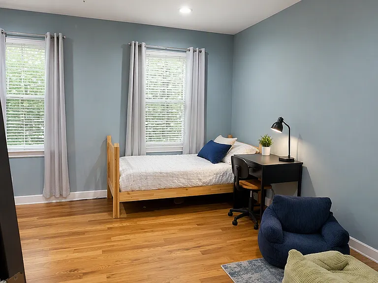 2nd Bedroom