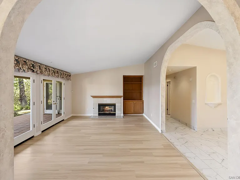 6518 Monte Fuego — Photo 14